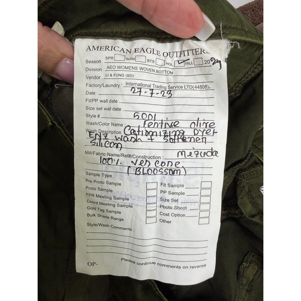 American Eagle silky olive green cargo pant side pocket drawstring ankles S Tall - Picture 9 of 9